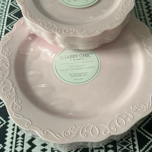 Shabby Chic 48 plates ( 24 7.5” dessert , 24 10.25” dinner) pink